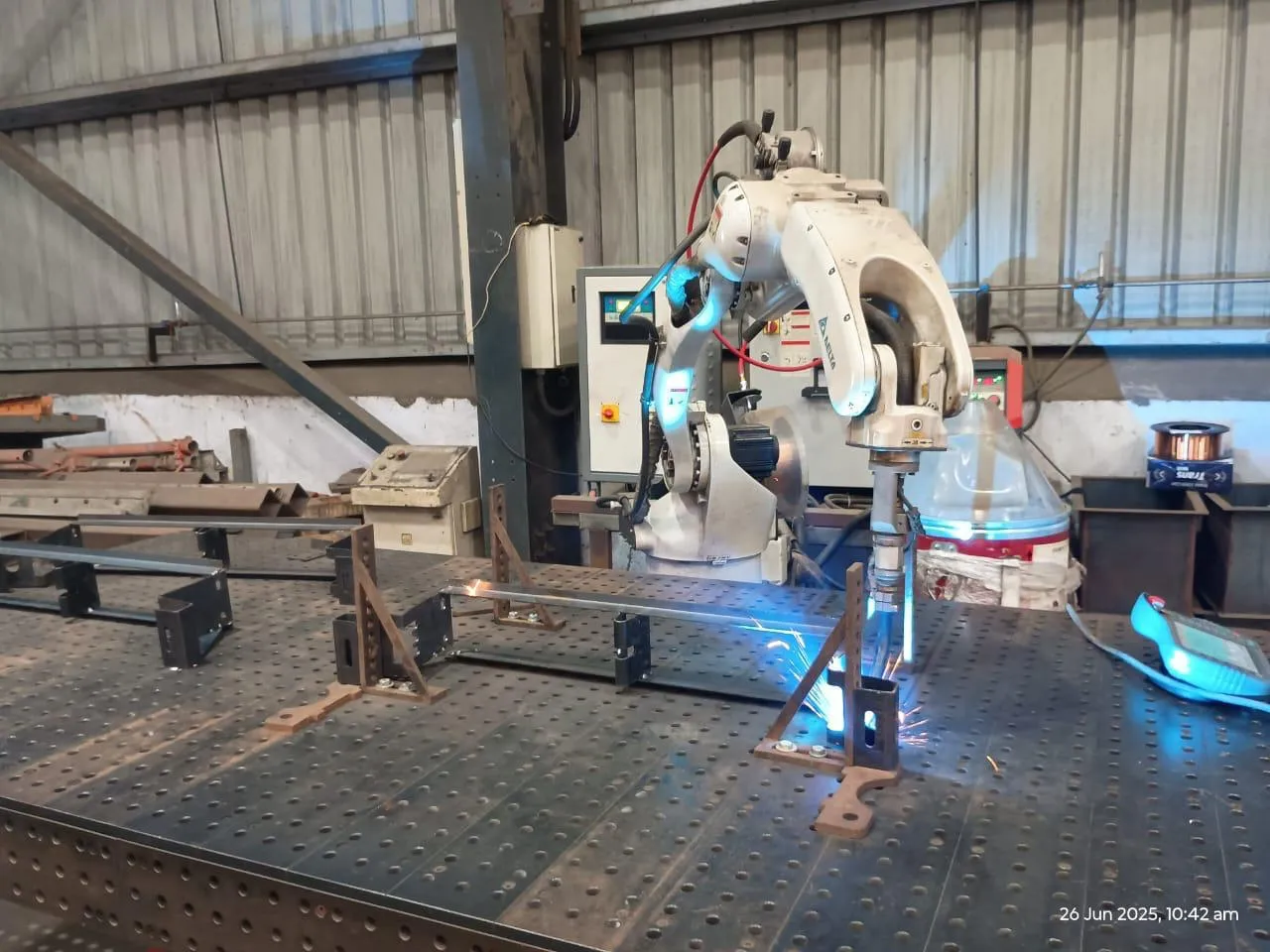 Robotic welding in the bay