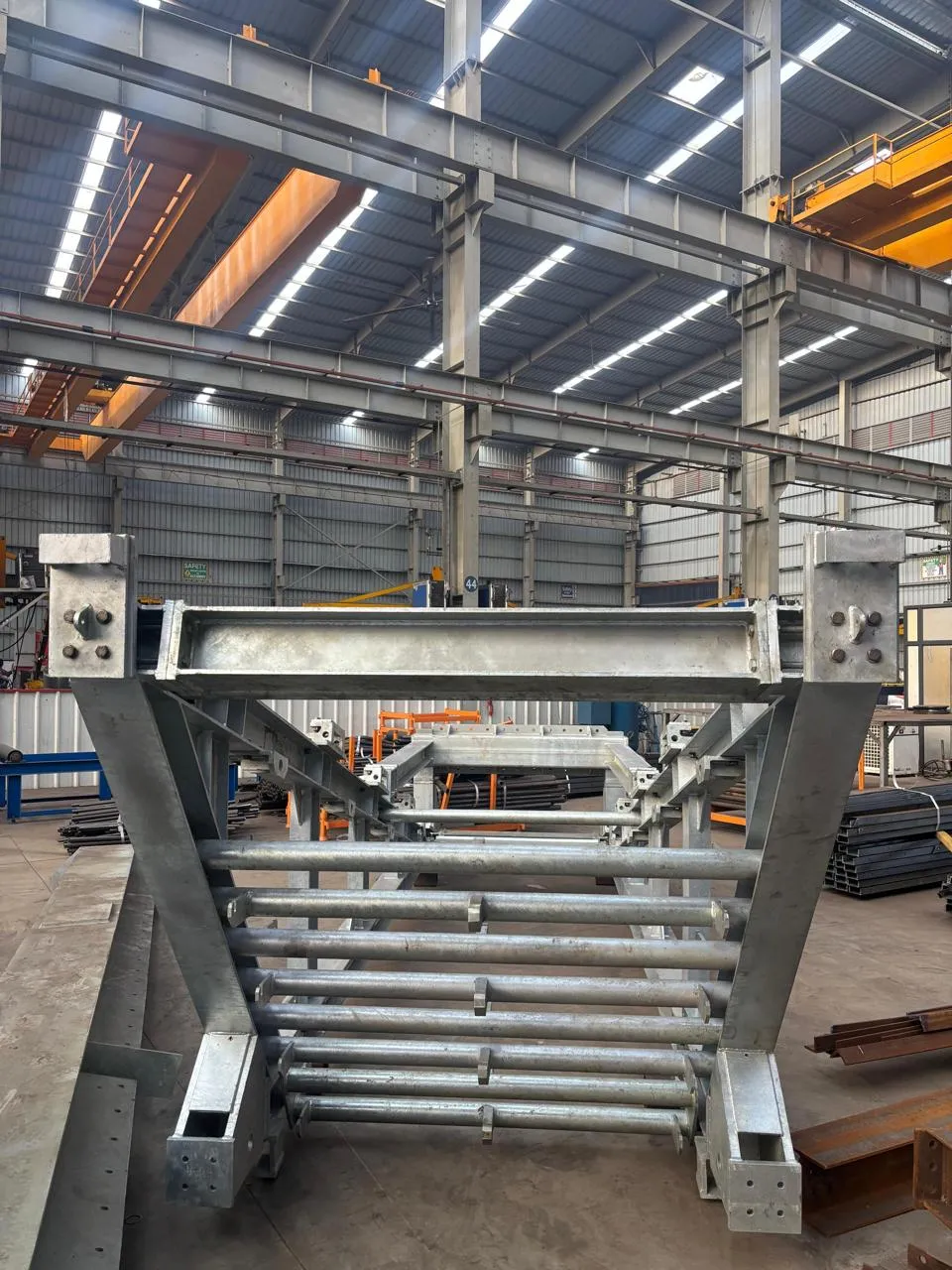 Belt storage and conveyor brackets, 14 m diameter road tunnel, Mumbai